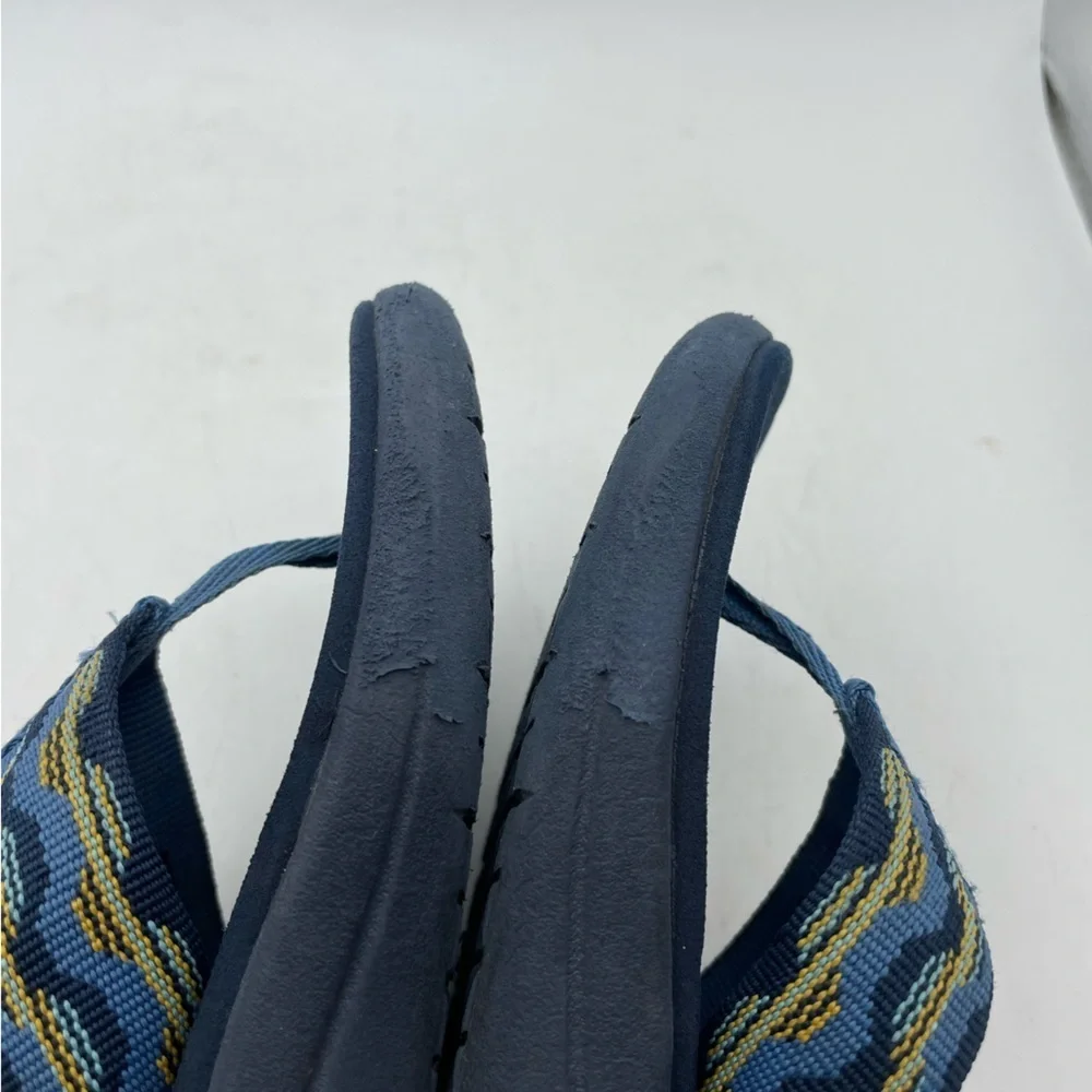 Teva Voya boys blue sandals size 13